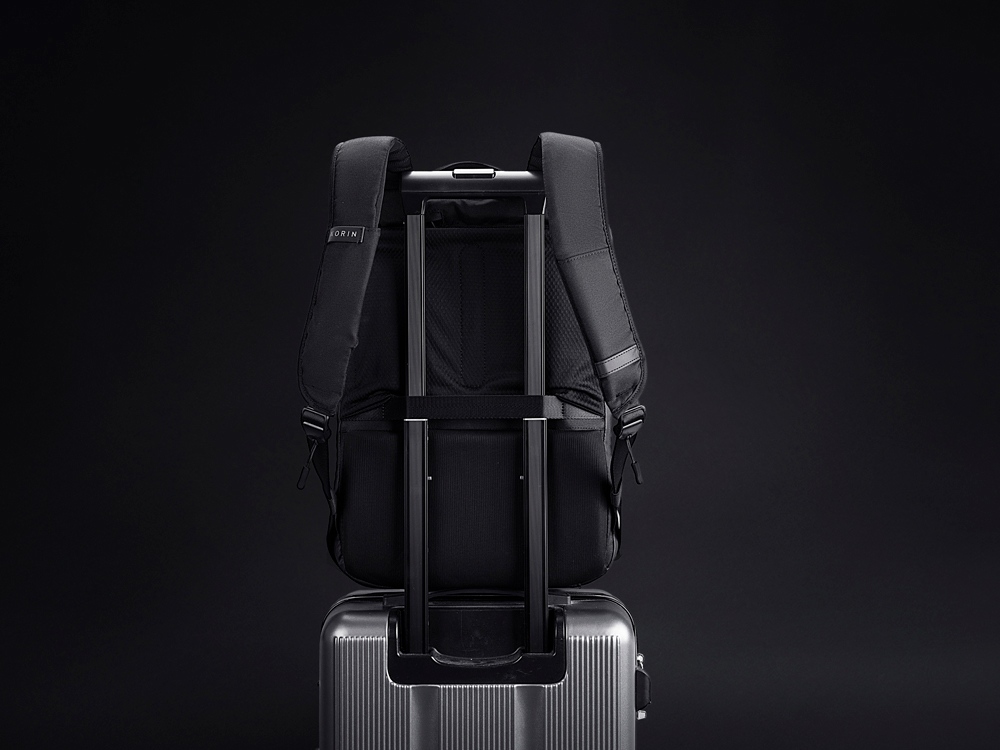 Водостойкий антикражный рюкзак Clickpack для ноутбука 15.6"