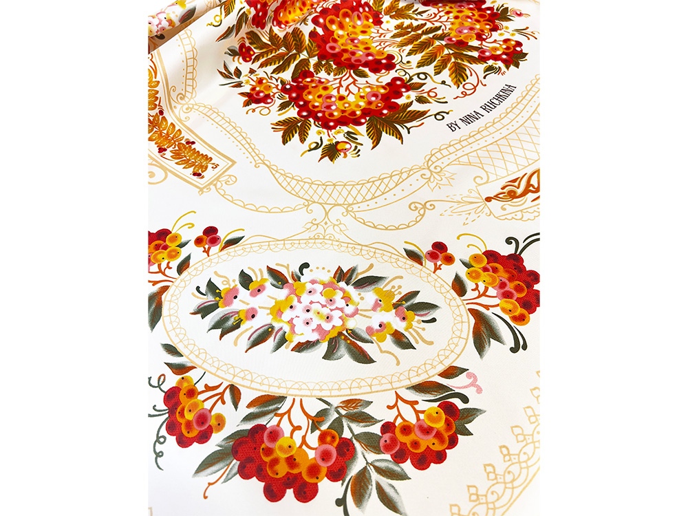 Платок «Тагильский поднос»