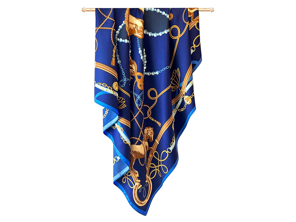 Платок «Конный клуб»