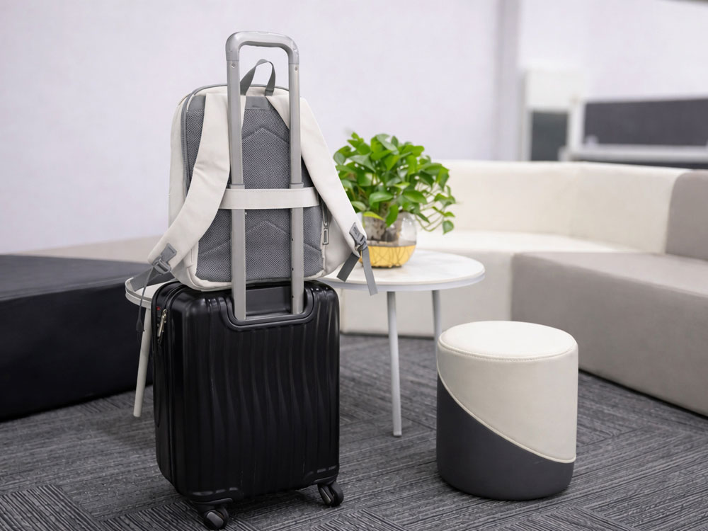 Водостойкий рюкзак с защитой от краж «Phantom Mini» для ноутбука 16"