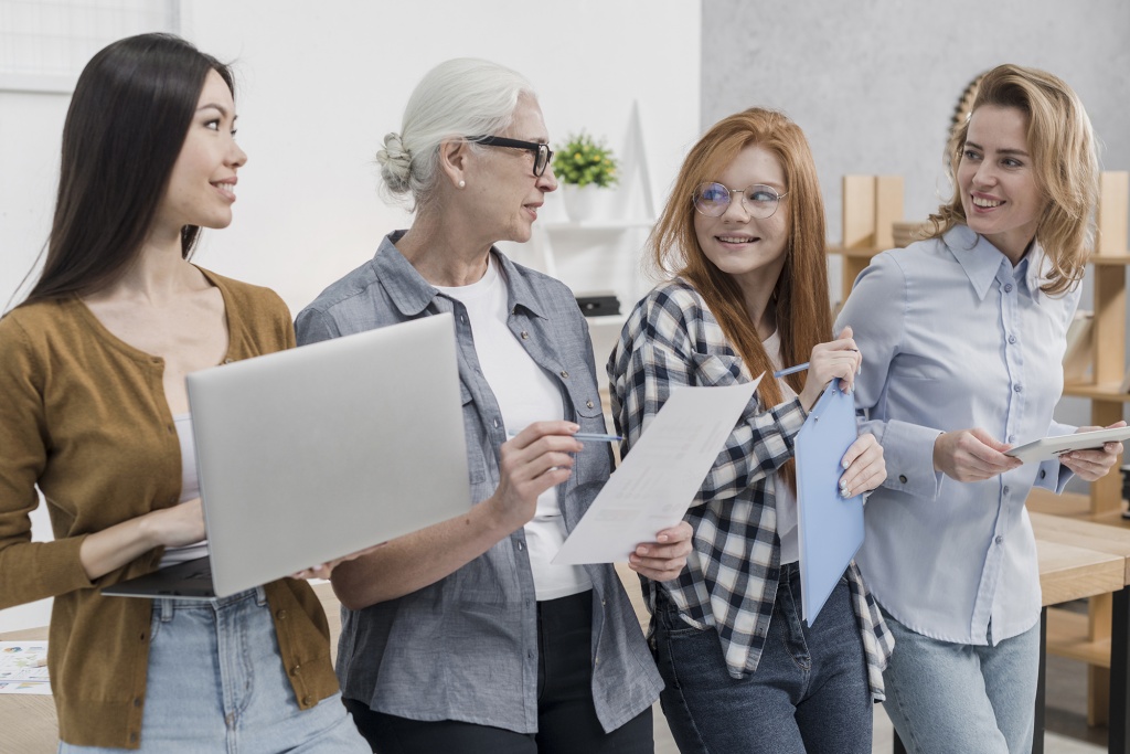 community-beautiful-women-working-together.jpg